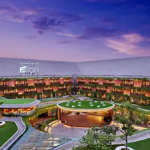 Aloft Bali Kuta At Beachwalk Отель