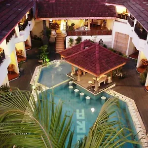 Hotel The Flora Kuta Bali